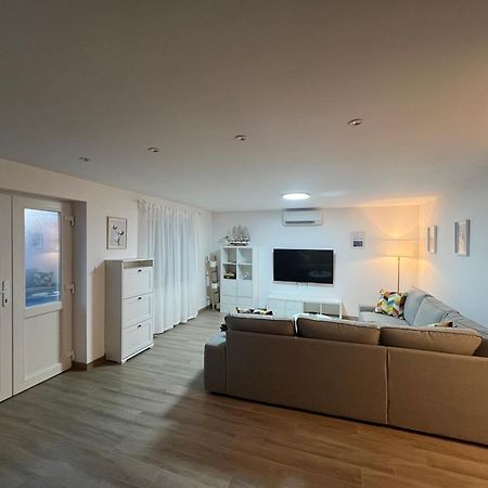 Ferienwohnung Lady Di Makarska Exterior foto