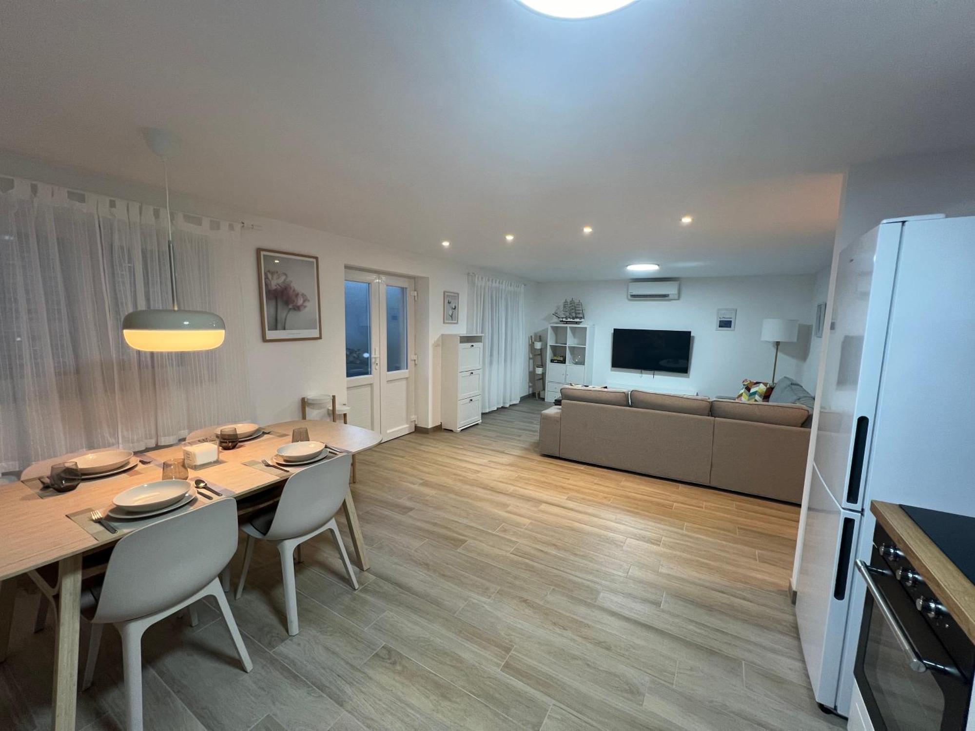 Ferienwohnung Lady Di Makarska Exterior foto
