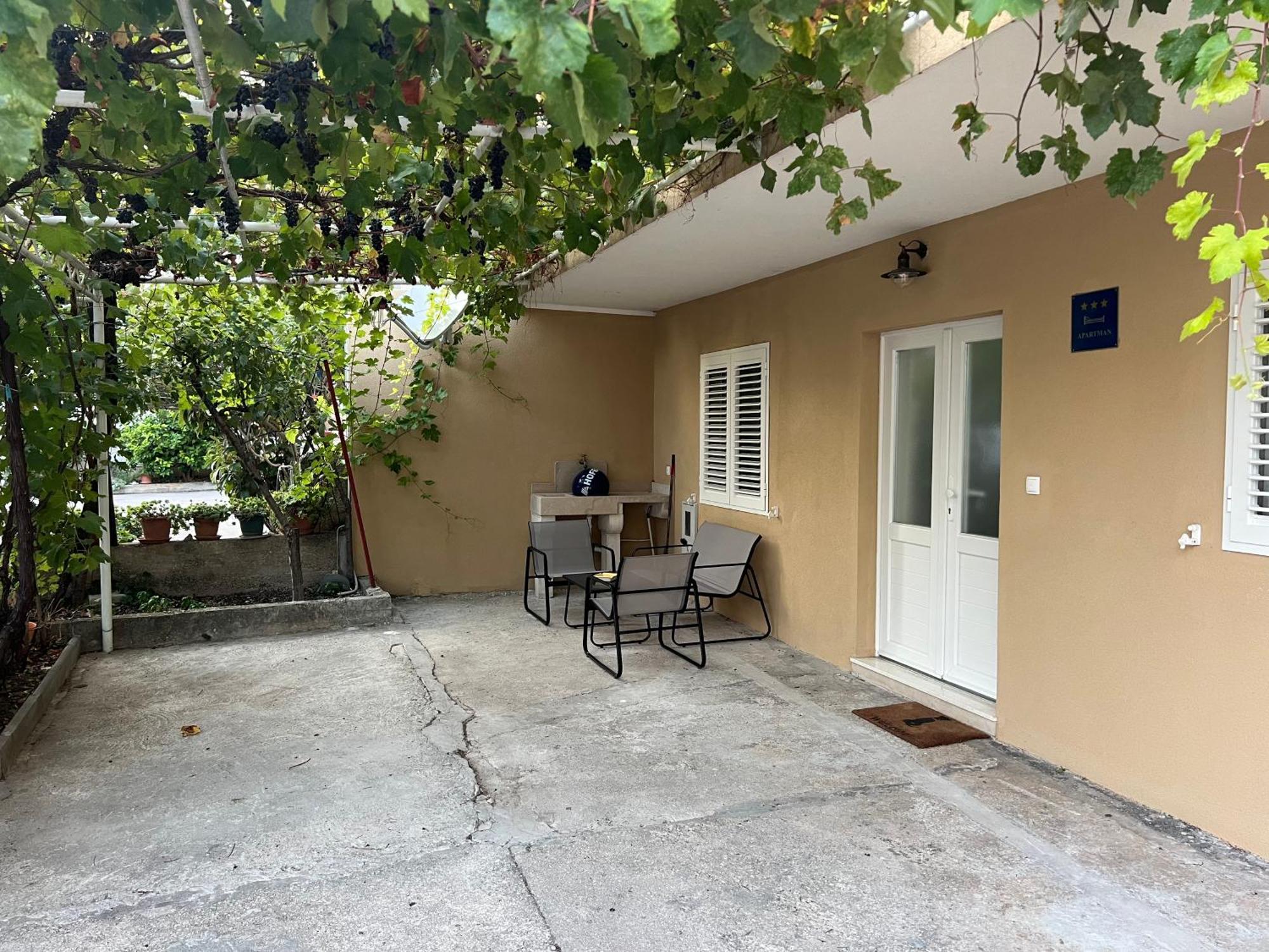 Ferienwohnung Lady Di Makarska Exterior foto